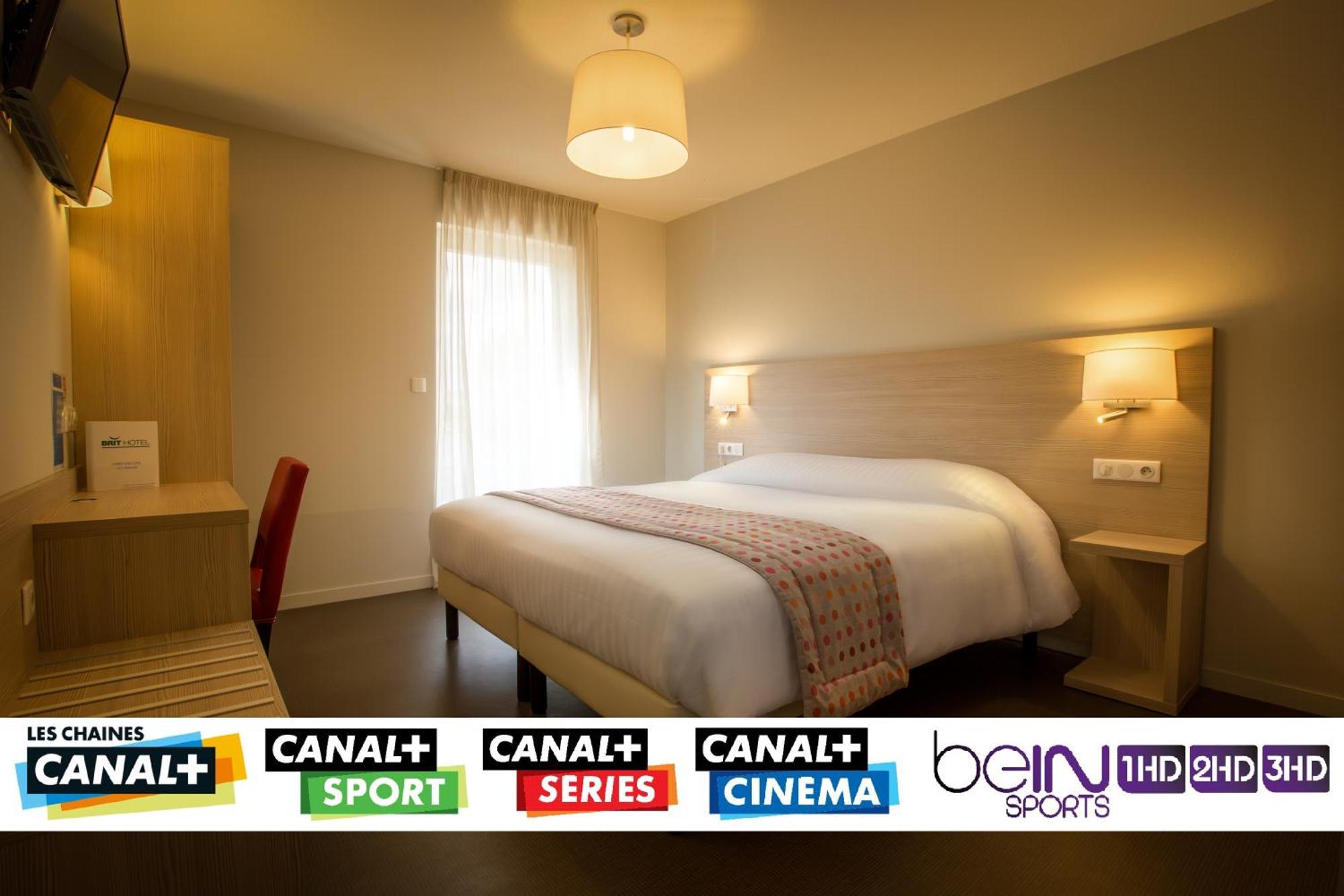 Brit Hotel Brive La Gaillarde - Restaurant La Limousine Malemort Kültér fotó