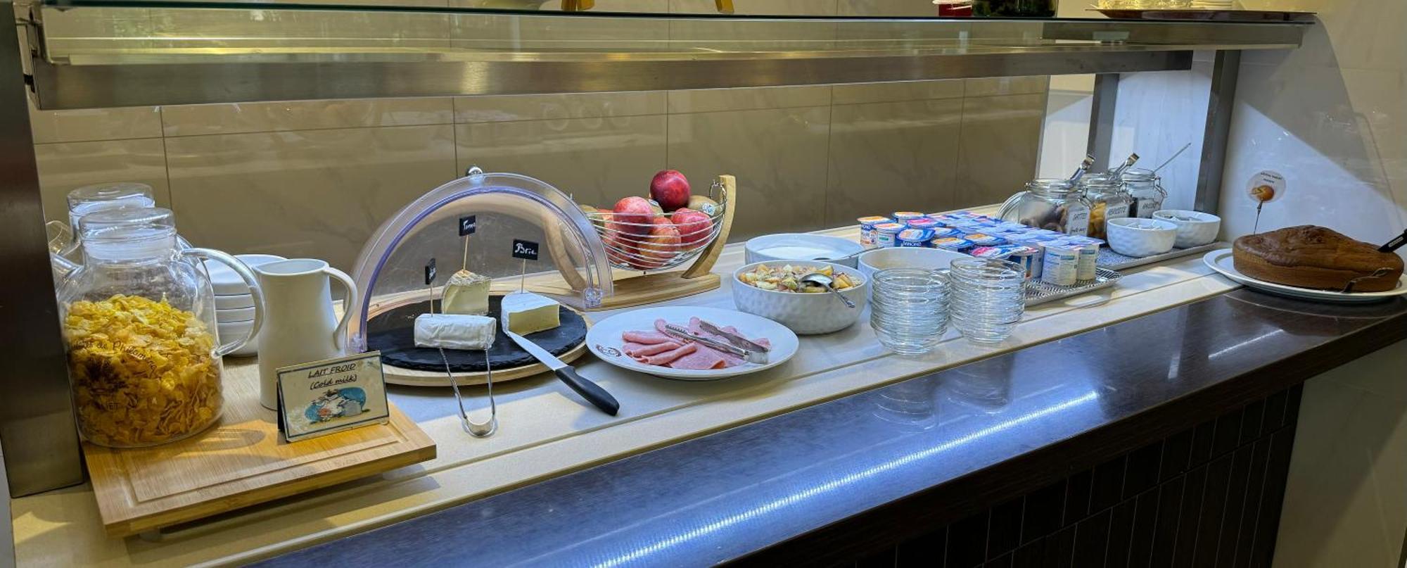 Brit Hotel Brive La Gaillarde - Restaurant La Limousine Malemort Kültér fotó