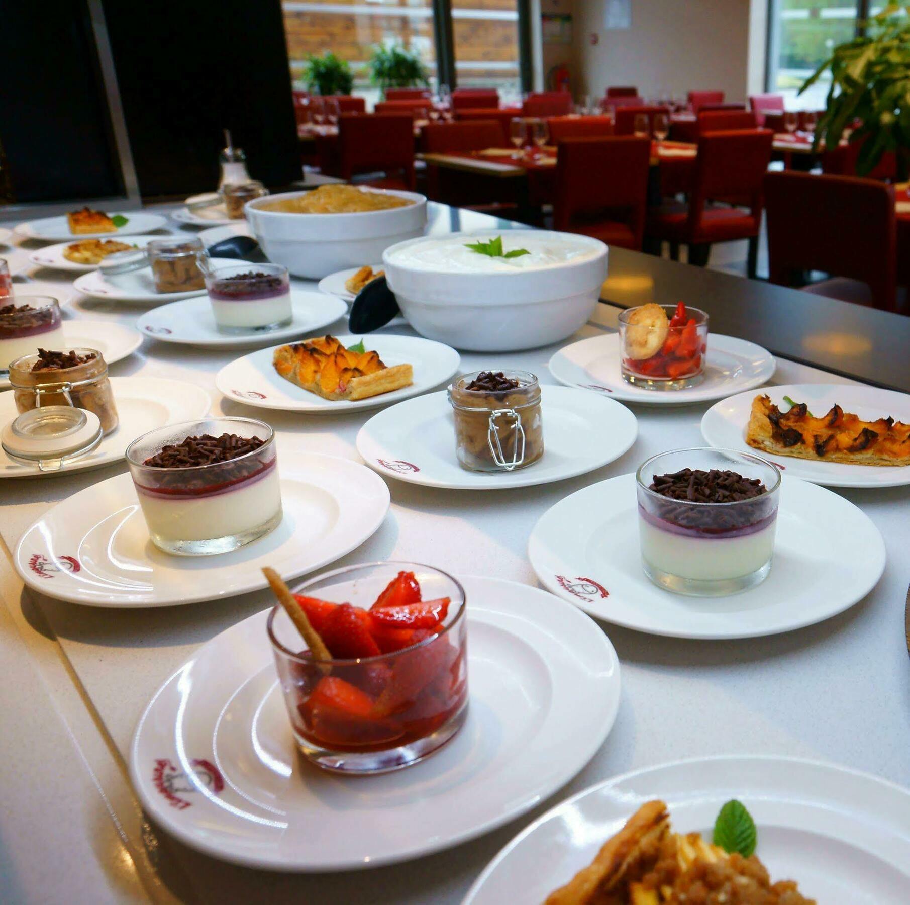 Brit Hotel Brive La Gaillarde - Restaurant La Limousine Malemort Kültér fotó